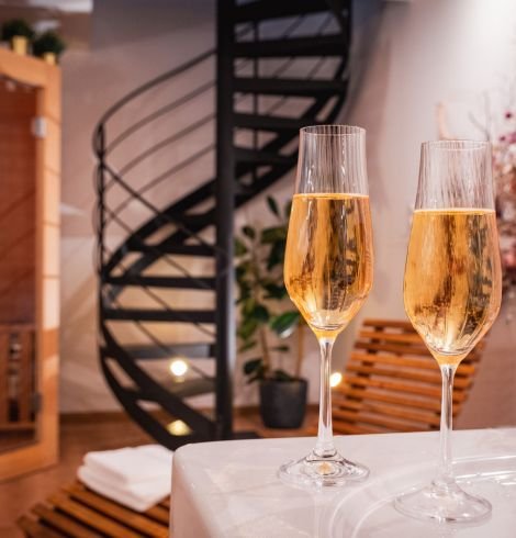 Espace bien-être dans logement romantique haut de gamme avec jacuzzi privatif Centre Val de Loire